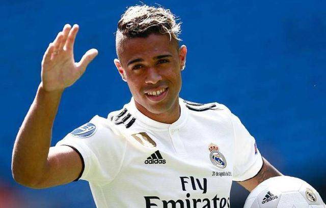  门兴锋霸转会费超五千万  